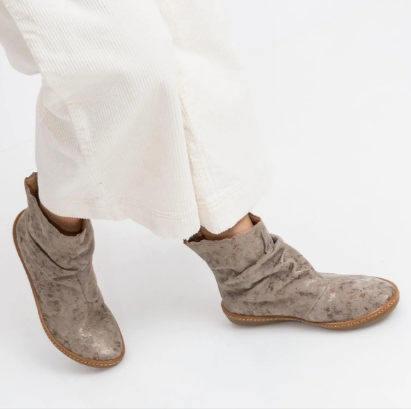 El Naturalista Made In Spain Leather Women's Metallic Heeled Ankle Boots EU 41 - Picture 2 of 16